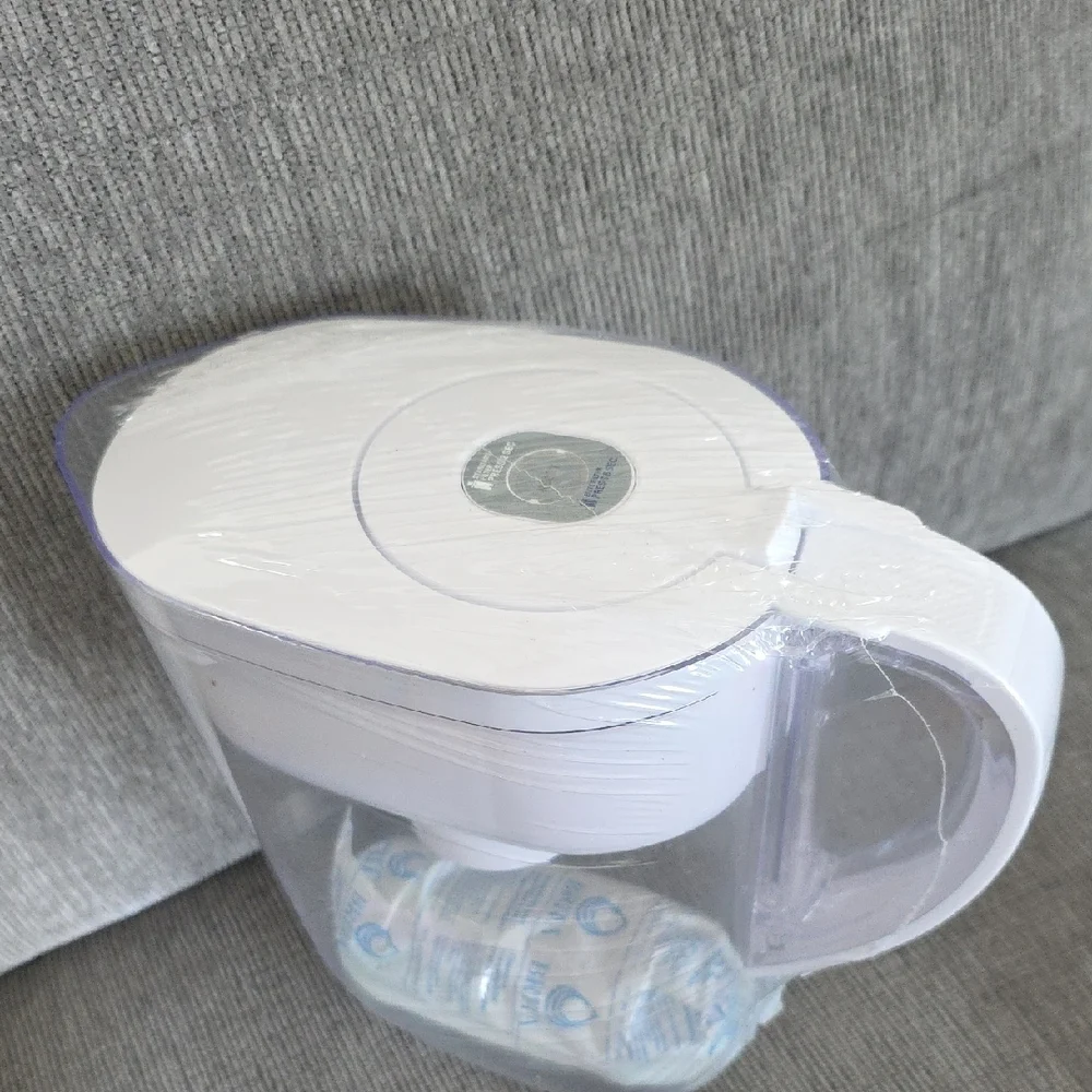 Brita Clear and White Water Filter Pitcher, New In Box
